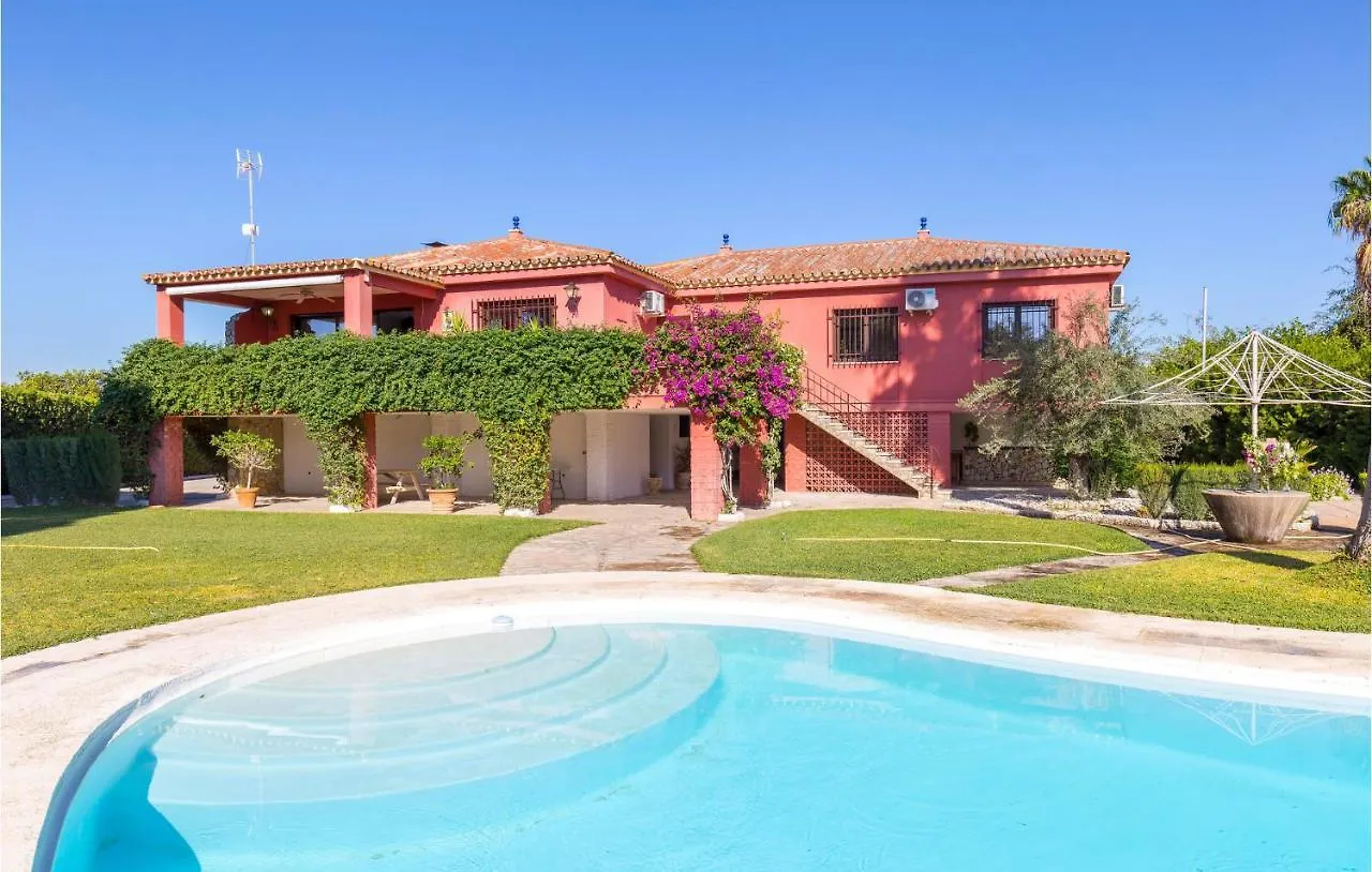 Awesome Home In Moron De La Frontera